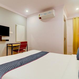 Super Townhouse Sr Nagar Rcc Premier